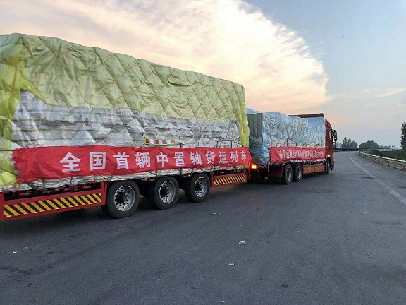 迅馳中置軸貨運列車已經正式投入生產1.jpg