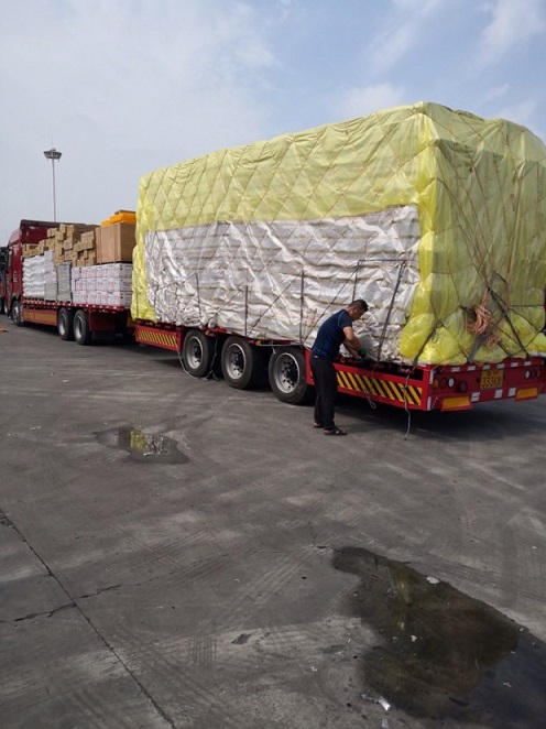 迅馳中置軸貨運列車已經正式投入生產3.jpg